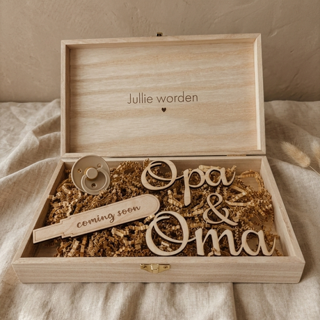 xl houten kistje coming soon zwangerschapstest en speen