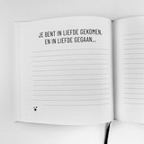 Invulboek Dag Kleine Ster met schrijflijnen en de tekst ‘Je bent in liefde gekomen, en in liefde gegaan…’.