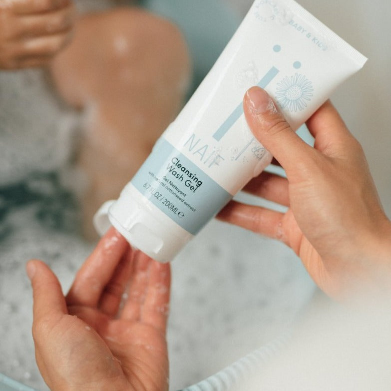 Naïf • Cleansing Wash Gel - HelloBaby.be